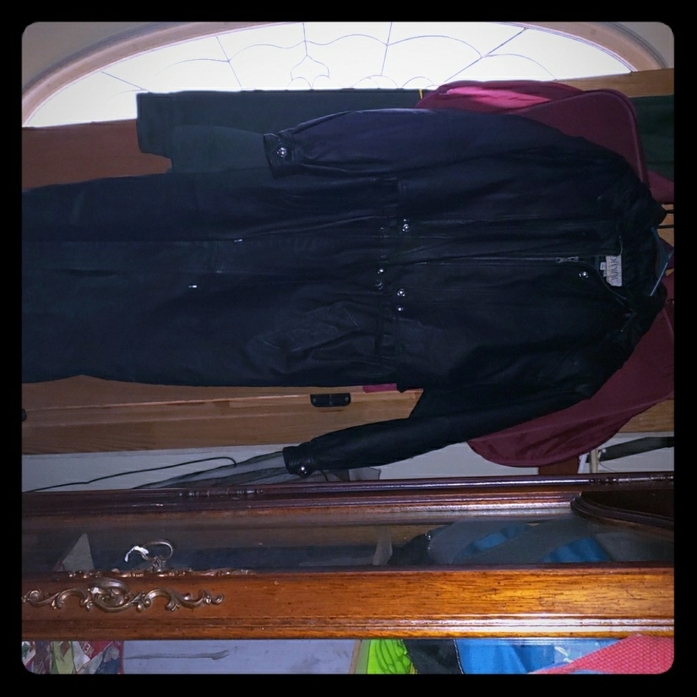 Womens small size leather coat